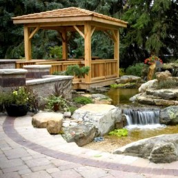 Natural rock pond + pergola